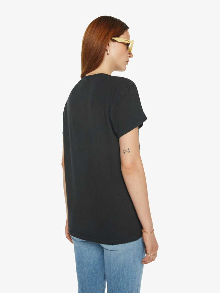 Back view of a black crew neck tee featuring a Queen graphic.